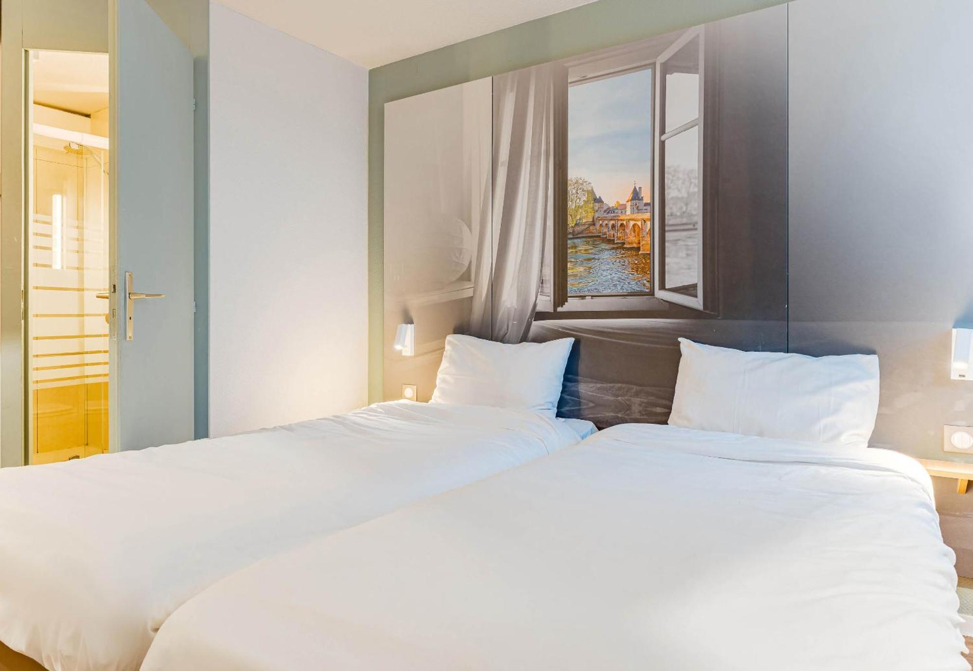 B&B Hotel Шательро Экстерьер фото